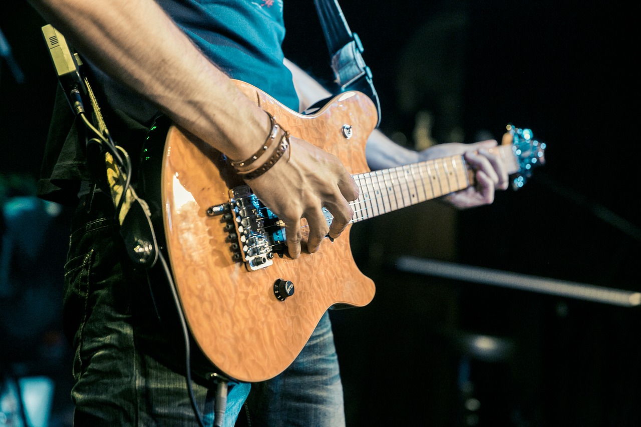 10 Beginner Guitar Hacks For Learning Faster & Better Best Advice