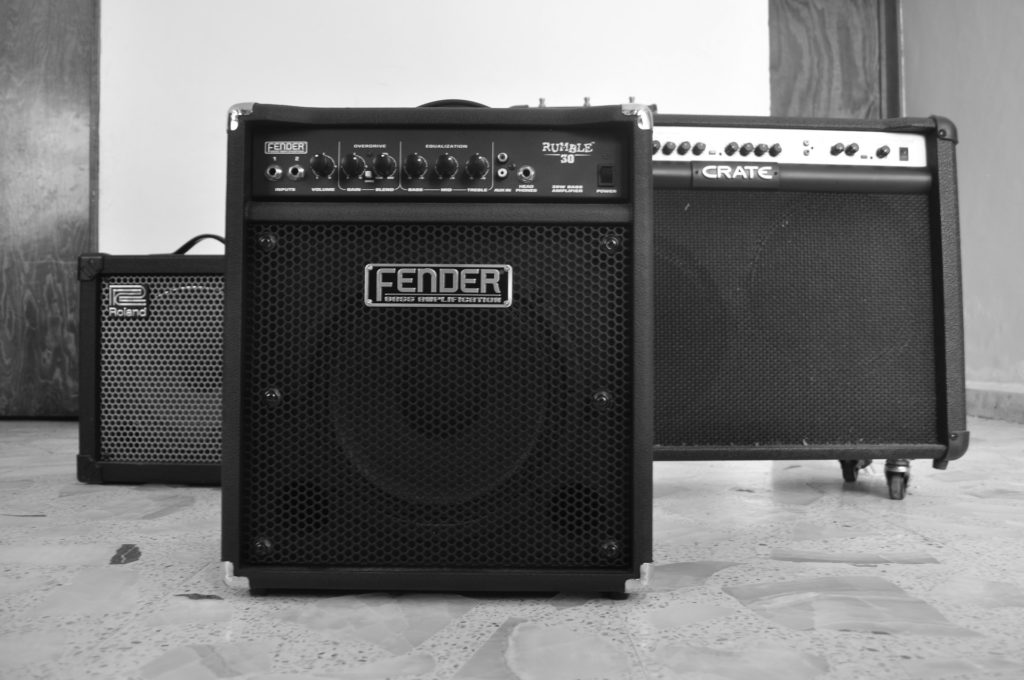 10-Best-Guitar-Amps-for-Beginners