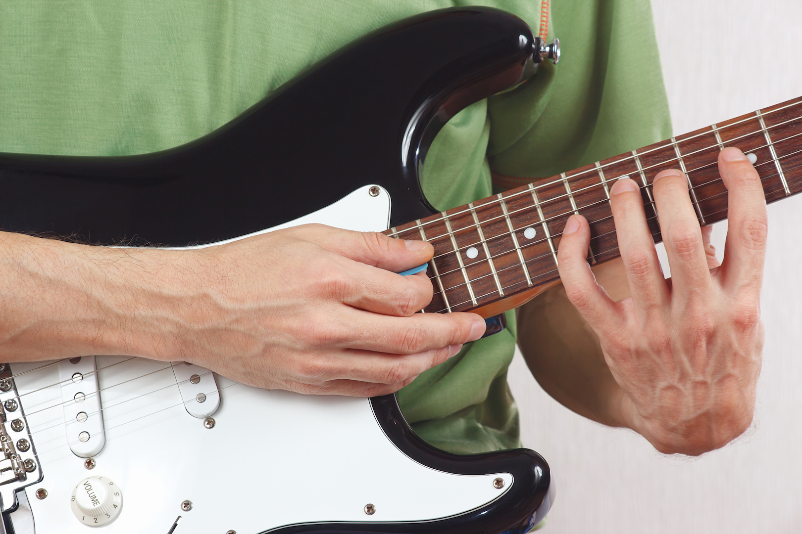 Finger exercises for beginner guitar players discount